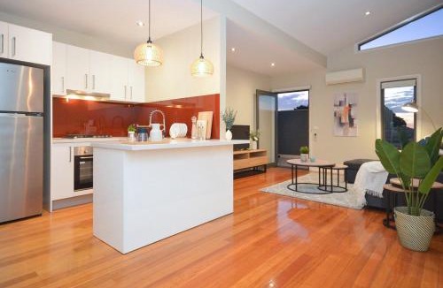 Preston House | Luxury Townhouse Stay