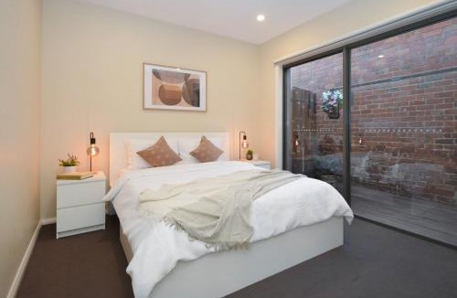 Preston House | Luxury Townhouse Stay