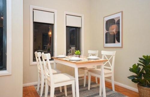 Preston House | Luxury Townhouse Stay