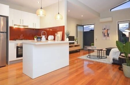 Preston House | Luxury Townhouse Stay