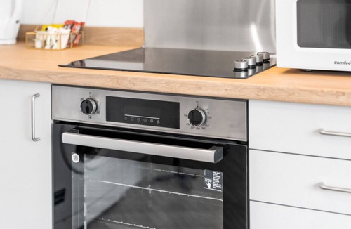 Cradley Heath Apartment | Luxury Two Bedroom Apartment - Parking