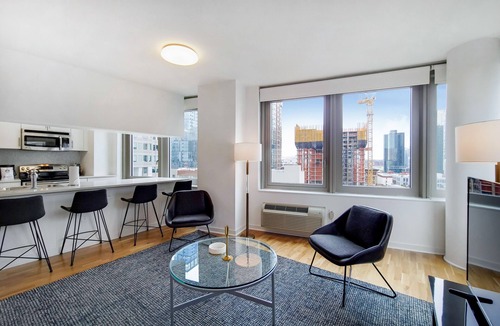 Downtown Jersey City Apartment | Luxury Two Bedroom Apartment In Jersey City