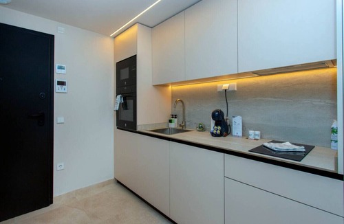 Molina de Segura Apartment | Luxury UCAM Studio | Desk & High-Speed Wi-Fi