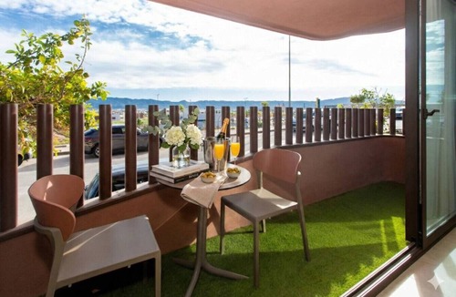 Molina de Segura Apartment | Luxury UCAM Studio | Desk & High-Speed Wi-Fi