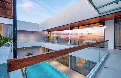 Jimbaran Bay Villa | Luxury Ultramodern Beachside 6BR Pool Villa