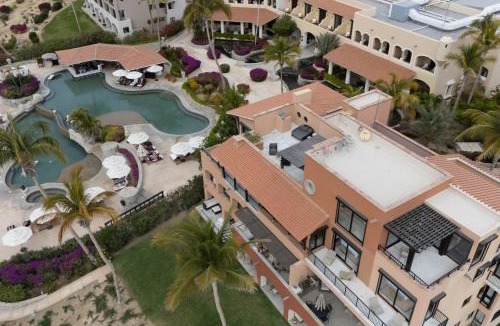 San Jose del Cabo House | Luxury Unique Oceanfront Penthouse