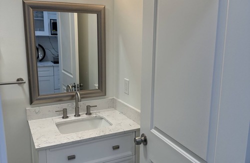 Margate Apartment | Luxury Unit A