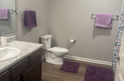 Whitestown Apartment | Luxury, Upscale 2 Bedroom Apartment