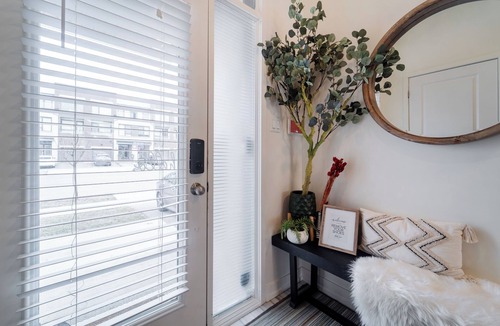 Oakville House | Luxury Urban Townhome