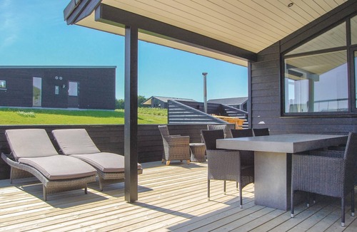 Kelstrup House | Luxury vacation home with outdoor wellness area and plenty of space for the whole family.