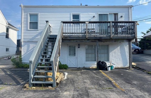 Towson House | Luxury Vacation Home in Towson