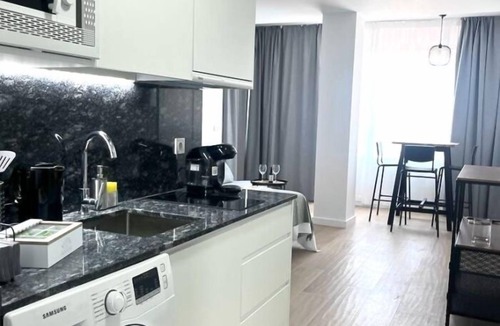 Ensanche Diputacion Apartment | Luxury views downton Alicante