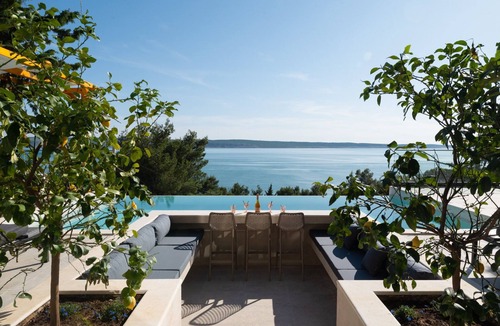 Starigrad Villa | Luxury Villa Black Velvet with Pool