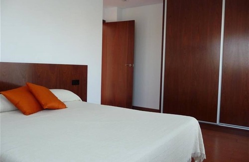 Alginet Villa | Luxury Vila with Pool, Garden, Terrace, Balcony, BBQ, A/C & Wi-Fi