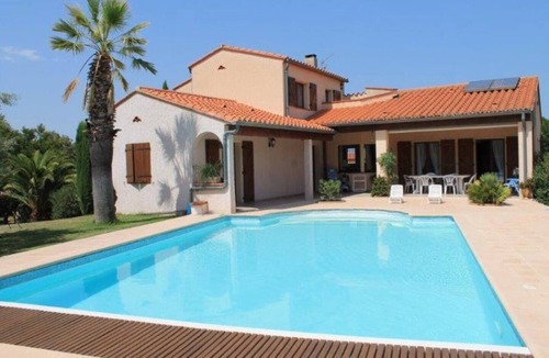 Laroque-des-Alberes Apartment | Luxury villa with amazing views in 3200m2