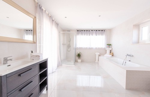 Sant Salvador Villa | "Luxury Villa 020" with Pool, Terrace & Wi-Fi