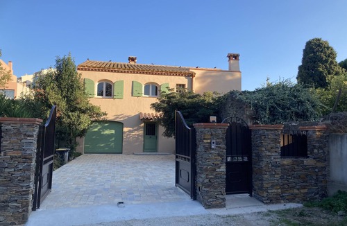 Banyuls-sur-Mer Villa | Luxury villa 1 min. walk from Banyuls/Mer beach and town center