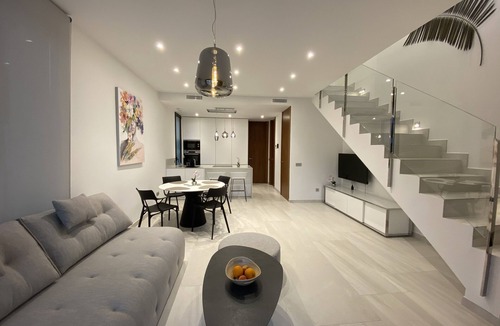Finestrat House | Luxury villa 10 min. to the beach with pool, garden, 3 bedrooms, 3 bathrooms