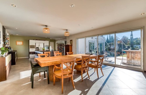 Alignan-du-Vent Villa | Luxury villa (210m2)-AC-Pool-Spa-Games room-Barbecue-Parking.