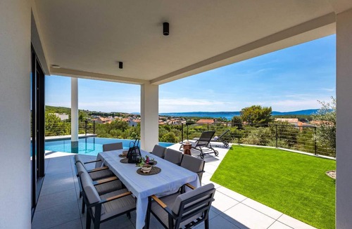 Punat Villa | Luxury Villa 45° – Exclusive holiday villa with sea view