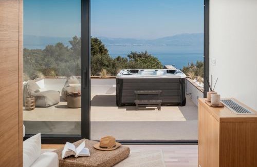 Gornje Selo Villa | Luxury Villa Authentic heated pool sea view