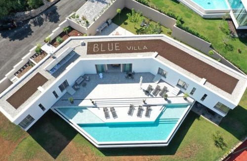 Zmijavci Villa | Luxury villa Azure in Imotski, wellness oasis