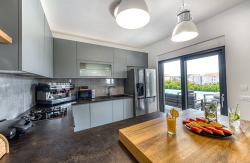 Zvekovica Villa | Luxury Villa Bava-5minutes to center