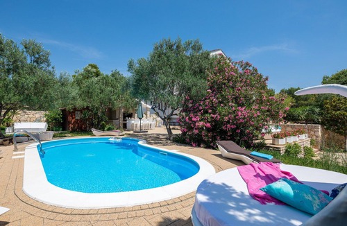 Betina Villa | Luxury Villa Bella Vista with Swimming Pool
