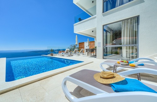 Bast Villa | Luxury Villa Bellevue Bast - Sea View Heated Infinity Pool Sauna Jacuzzi 400m2
