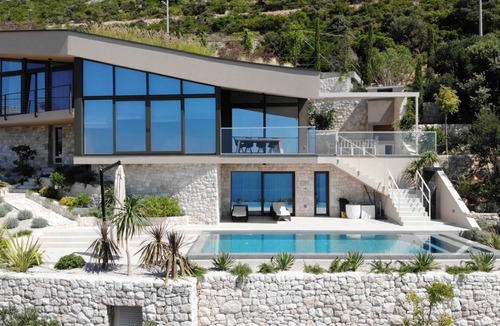 Donja Banda Villa | Luxury Villa Bevel with Pool