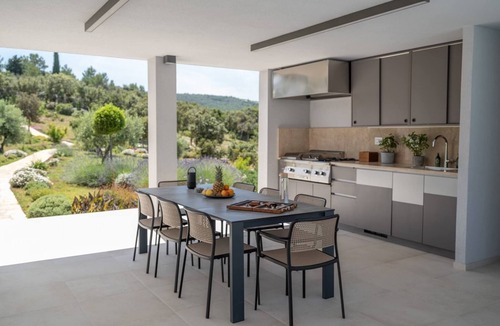 Supetar Villa | Luxury Villa Bracchia Magic Retreat I with Pool