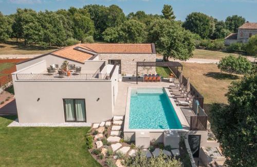Tar Villa | Luxury Villa Casa Maria