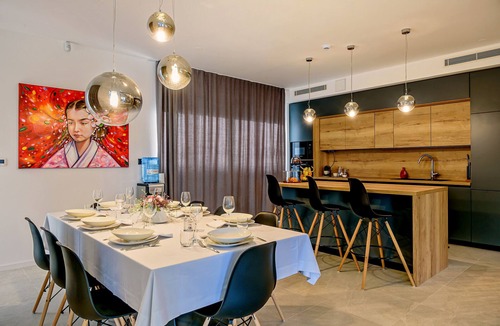 Marina Villa | Luxury Villa Cherry with indoor pool and outdoor jacuzzi