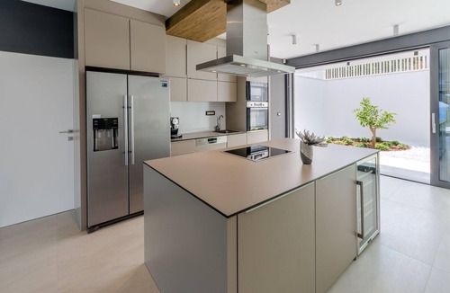 Cove Makarac (Milna) Villa | Luxury Villa Complex Pax & Vitae with heated infinity pools, 16 sleeps