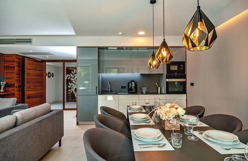 Promajna Villa | Luxury Villa Delight II – Promajna, Heated Pool