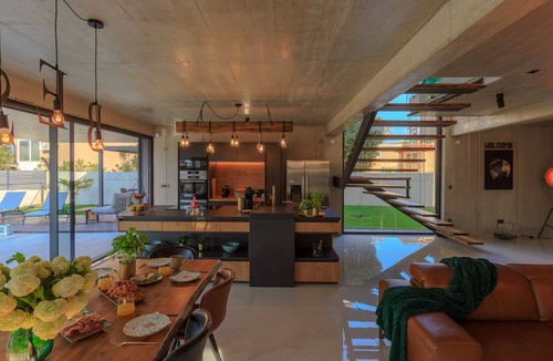 Jurandvor Villa | Luxury Villa Elite with heated pool, sauna, jacuzzi & gym