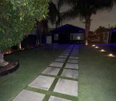 Downey Villa | LUXURY VILLA Estate Oasis