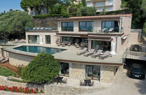 Mougins Villa | Luxury Villa for Rent in Mougins