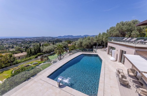 Mougins Villa | Luxury Villa for Rent in Mougins