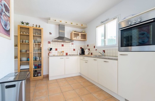 Vallon-Pont-d'Arc Villa | Luxury villa Aux Lions with private pool