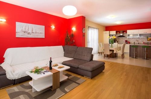 Kastel Kambelovac Villa | Luxury villa with private heated pool, hot tub, mini golf, spacious inter.
