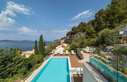 Hvar Villa | Luxury Villa Hvar Carpe Diem with Heated Pool
