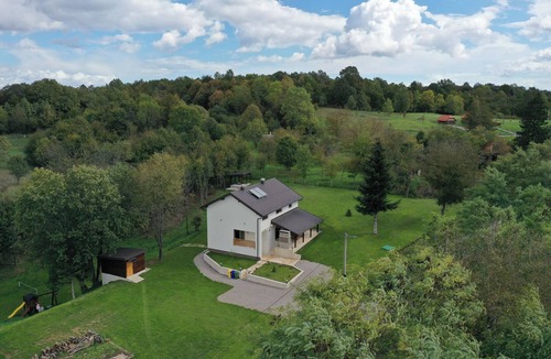Grabovac House | Luxury villa in the heart of Lika with wellness, nature and close to Plitvice Lakes.