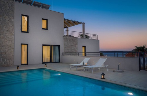 Milna (Brac) Villa | Luxury Villa Juliet with Heated Pool
