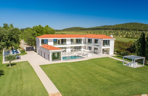 Vrsar Villa | Luxury Villa La Bellissima with Pool