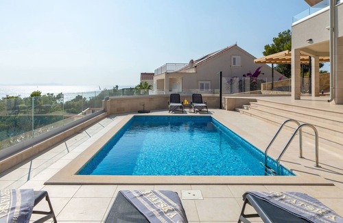 Milna (Brac) Villa | Luxury Villa Leisure Seaside Brac with Pool