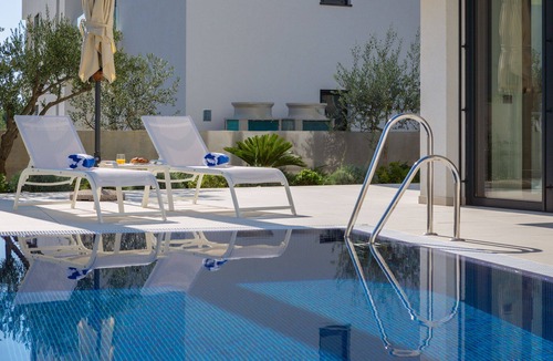 Seget Vranjica Villa | Luxury Villa Nautica Terza with Pool