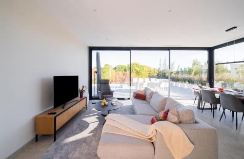 Lo Rufete Villa | Luxury Villa Near Las Colinas