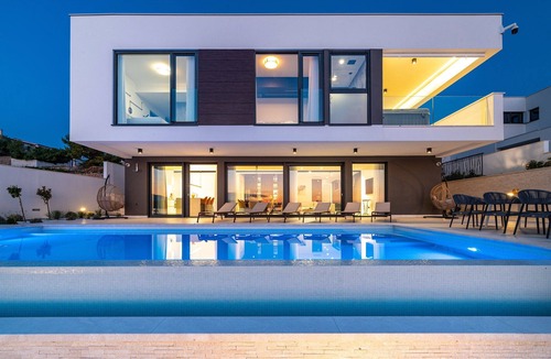 Novigrad Villa | Luxury Villa Novita with Pool