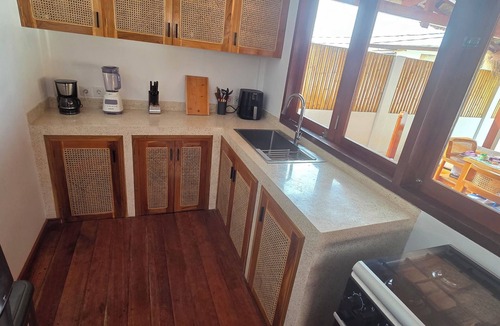 Gili Air Villa | Luxury Villa on Gili Air - Breakfast & Private Beach & Stunning Views & Turtles
